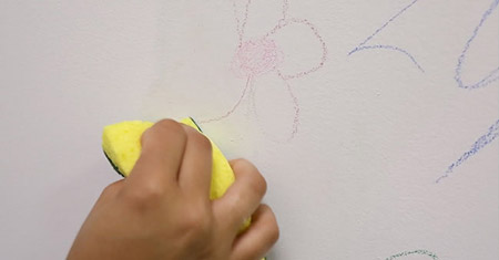 تمیز کردن مداد رنگی از روی دیوار,پاک کردن مداد رنگی از روی دیوار,روش های تمیز کردن مداد رنگی از روی دیوار